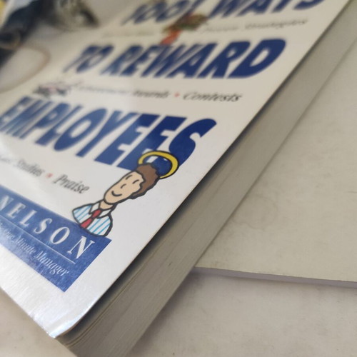 1001 Ways to Reward Employees book like new, English