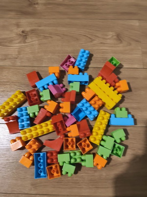 Set of 54 building blocks
