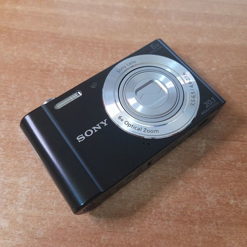 Sony Cyber-Shot DSC W810 Compact Digital Camera, 20.1 MP, 6X Zoom