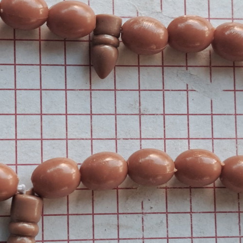 Komboloi with 35 beads like new, plastic, green tassel