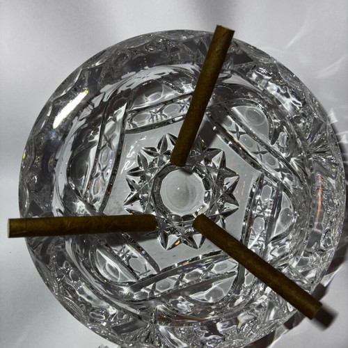 Ashtray like new, solid crystal with cut for three cigarettes