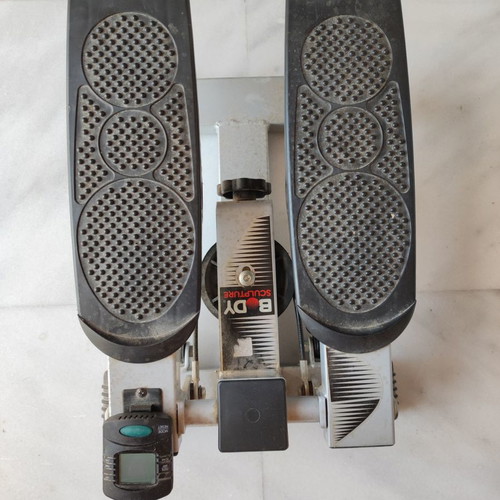Stepper Body Sculpture used fitness equipment