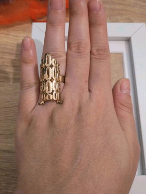 Rings new, set of 4, gold and silver costume jewelry