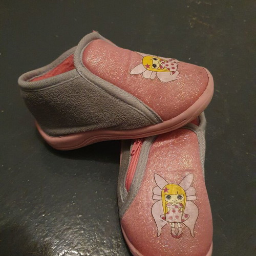 Children's pink shoes size 24 used with side zipper