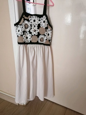 Zara dress size 11-12 years 146-152 like new, white