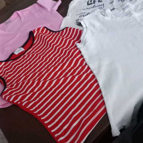 Women's blouses used, 4 different in good condition