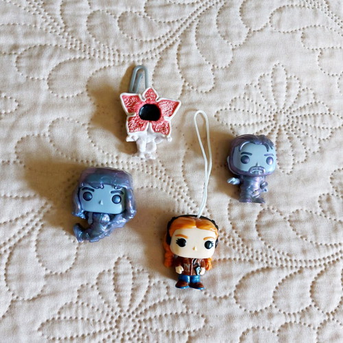 Stranger Things Kinder figures new, pack