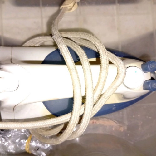 Philips iron used