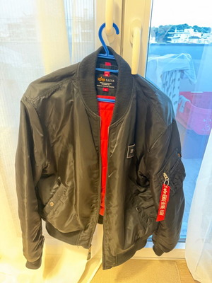 Alpha Industries Jacket like new, black, size XXL