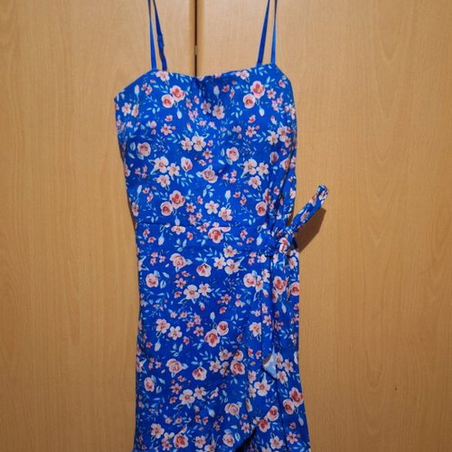 Floral summer dress new, size S, white and blue