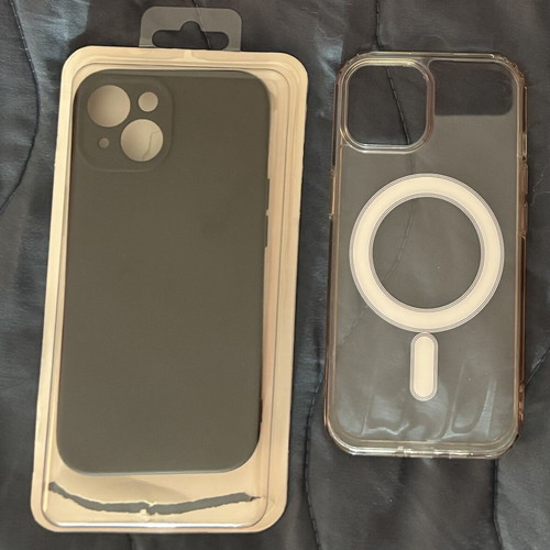 iPhone 15 cases, black and MagSafe
