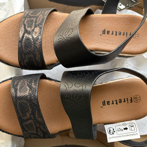 Firetrap women's sandals size 36 new, black and white