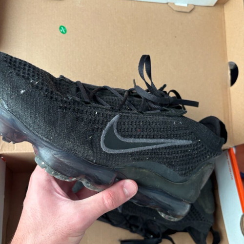Nike Vapormax athletic shoes like new, size 44.5, black