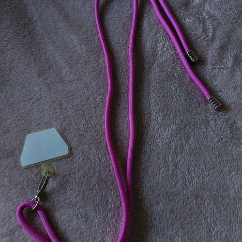 Cellular adjustable neck strap like new, violet color