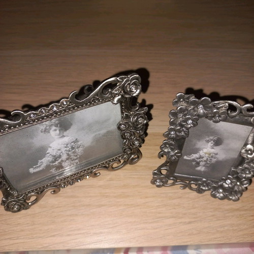 Silver photo frames new, set of 2 small decorative