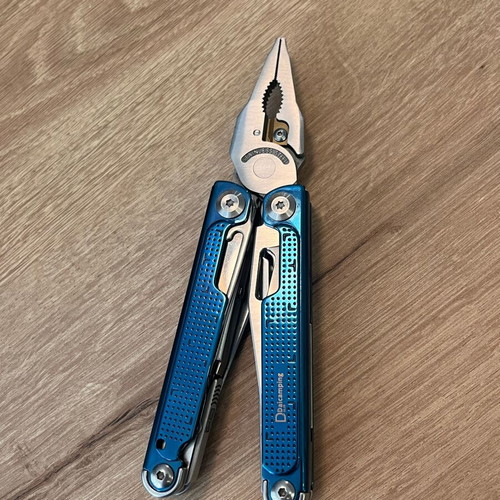 Daicamping DL25 Multitool 21-in-1 new with case and accessories