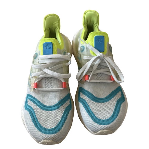 Adidas Ultra Boost sport shoes like new