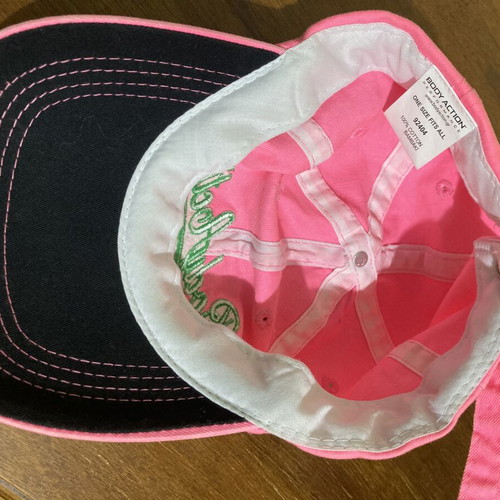 Body Action pink children's hat one size like new