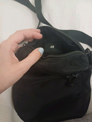Τσαντάκι μαύρο H&M μεταχειρισμένο