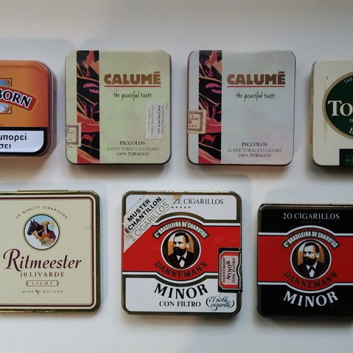 Metal collectible tobacco tins used, pack of 7