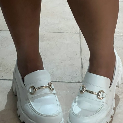 White moccasins like new, size 38