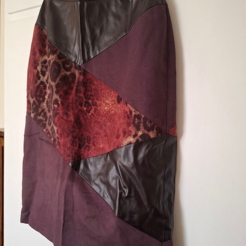Vintage leather skirt like new, multicolor, size L