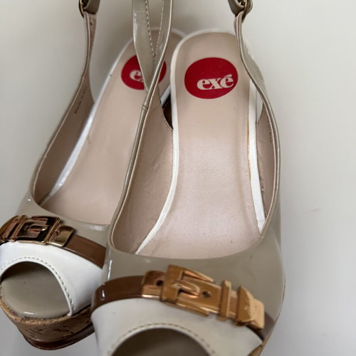 Exe women's platform sandals size 37 like new, white beige