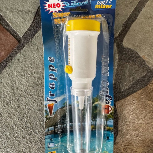 Handheld Frappe Maker new with AAA batteries