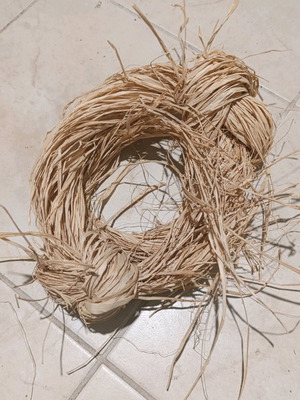 Raffia natural fibers for decoration and crafts like new