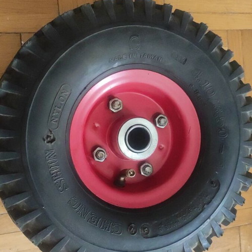 Wheel for heavy-duty transport cart like new