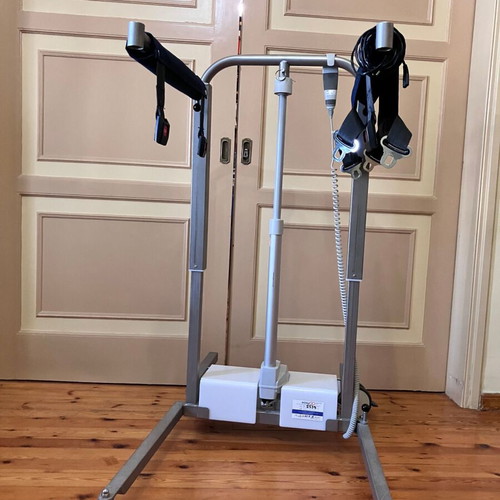 EasyGO patient lift crane like new