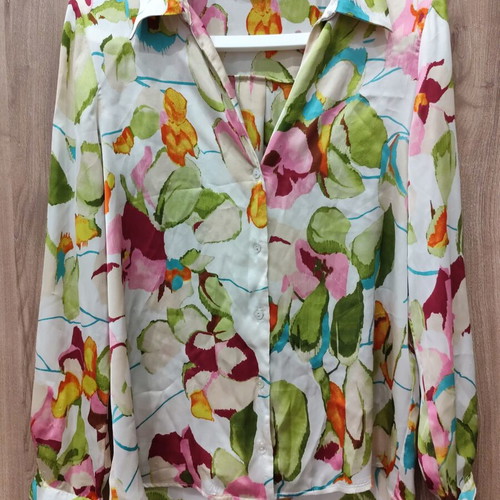 Zara floral shirt S with watercolor print