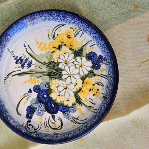 Decorative plates new, set of 3, hand-painted