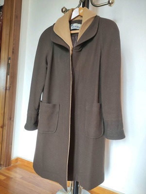 Women's coat like new, beige and brown, size 46