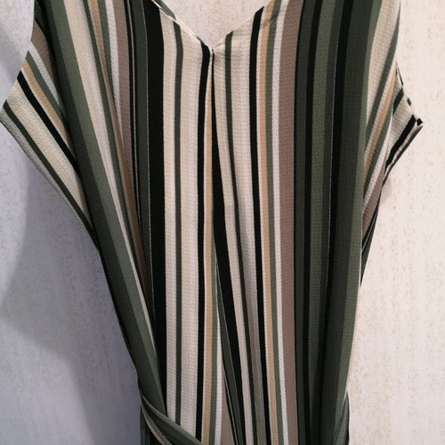 One-piece jumpsuit new, size S/M, black and green