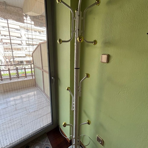 Coat rack in white with gold details like new