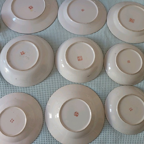 Famille Rose set of 18 pieces like new