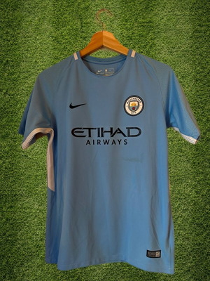 Gabriel Jesus Manchester City 2017/2018 home football jersey used, size YXL