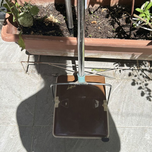 Broom used, manual with brushes