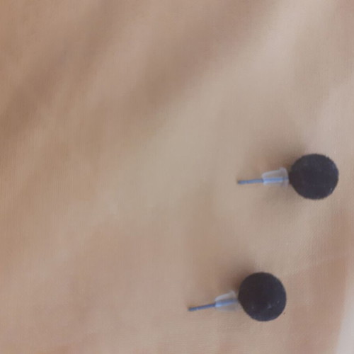 Stud earrings like new, pack of 4 pairs multicolored