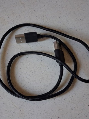 USB-A към USB-A кабел с платнена обвивка, 71 см