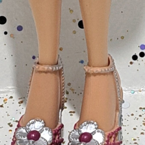 My Scene Hollywood Bling Nia doll used with flaws