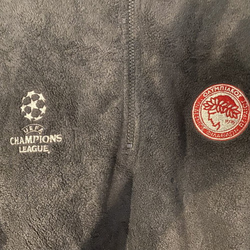 Olympiacos Champions League Jacket like new, size Large/XL
