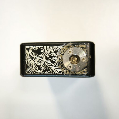 Hotcig R150S TC Box Mod used with two 18650 batteries, 150W
