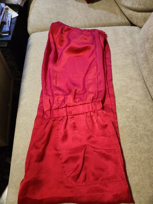 Summer strapless jumpsuit used, size small, pink satin