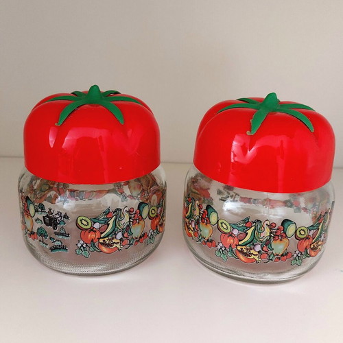 Set of 2 vintage glass kitchen jars with tomato lid