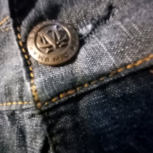 MARLBORO CLASSICS Men's Jean, regular fit, excellent look.