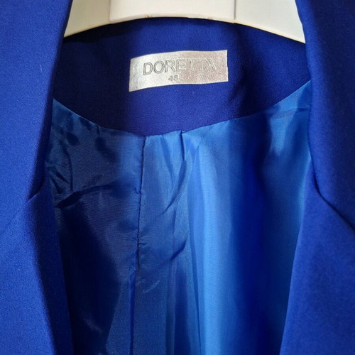 Blue Roua suit jacket new, size 46