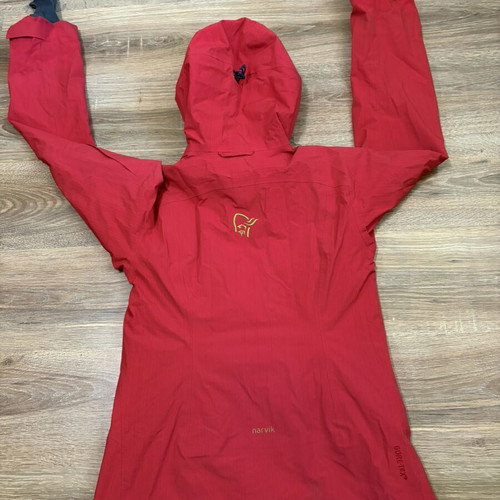Norrona Narvik GoreTex 2L Insulated Jacket women's size S like new, red