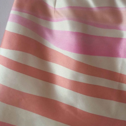 Authentic Louis Vuitton silk skirt size 38 like new